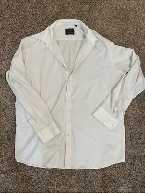 Flex Men's White Long-Sleeve Dress Shirt
